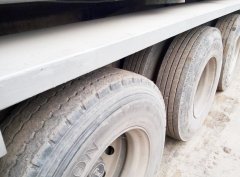 營(yíng)運(yùn)中油罐車轉(zhuǎn)讓、手續(xù)齊全、車款良好、接收即可盈利、