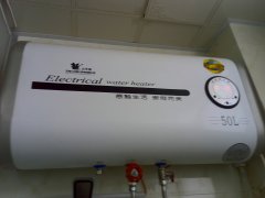 家用9成新電熱水器全新超導浴霸處理299元