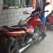 轉(zhuǎn)讓125跨騎