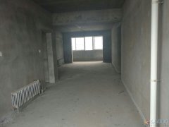 出售學區(qū)房：銀杏小區(qū) 180平方 4室2廳2衛(wèi)