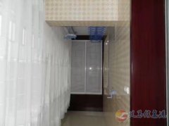 陽光小區(qū)，三室兩廳，精裝修，，拎包入住