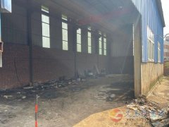 廠房分為上下四間大車間+臨街商鋪可整租也可單獨出租   價格