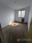 千和小區(qū)小戶型兩室兩廳72平米毛坯房（白墻）現(xiàn)出售，采光良好