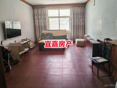 趙一鳴對(duì)面一樓養(yǎng)老房 160平 4室2廳 32萬(wàn)拎包住