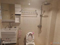 市直幼兒園附近二樓兩室一廳帶證出售