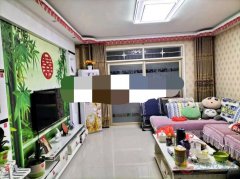 29.8萬出售東園小區(qū)2樓，130平，3室2廳1衛(wèi)，暖燃齊全
