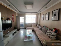 出租:連銀2區(qū)2室1廳70㎡，精裝、700元/